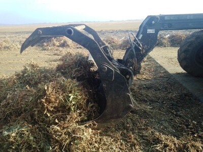 Teleskopski utovarivač Manitou 737