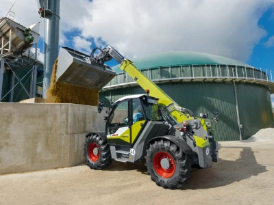 Telskopski utovarivač Claas SCORPION 848