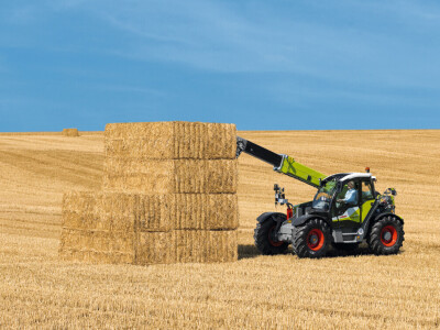 Telskopski utovarivač Claas SCORPION 848