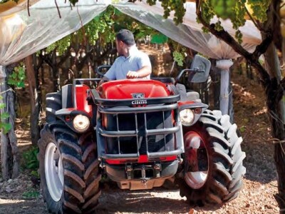 Traktor Antonio Carraro TGF