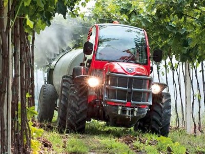 Traktor Antonio Carraro TGF