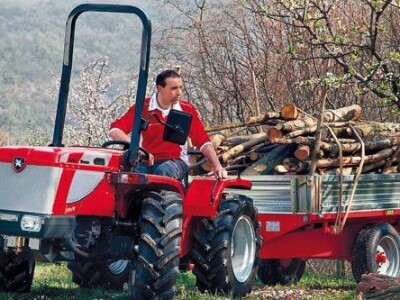 Traktor Antonio Carraro Tigrone