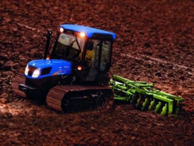 Traktor New Holland TK4000