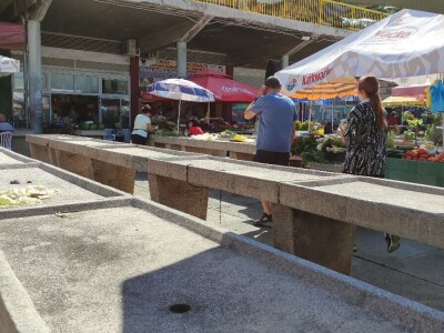 Tko je ubio tržnice? Tko je ubio tržnice?