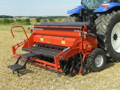 Top Agro na FarmShow dovodi i nove brandove - Overum i Kongskilde