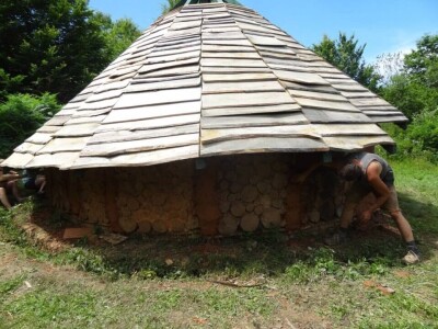 Tradicijska gradnja prirodnim materijalima