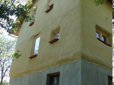 Tradicijska gradnja prirodnim materijalima