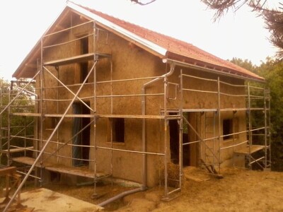 Tradicijska gradnja prirodnim materijalima