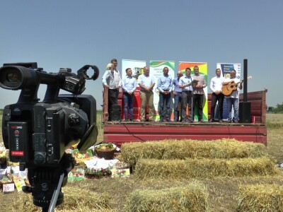 Tradicionalna manifestacija "Žetveni dan" u Čurugu