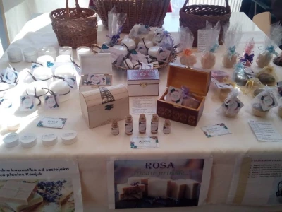 Tradicionalna receptura i kvalitetni sastojci odlikuju proizvode brenda "Rosa- Dodir prirode"