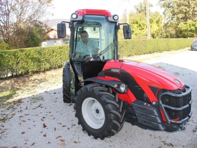 Traktor Antonio Carraro Tony 10900 SR 