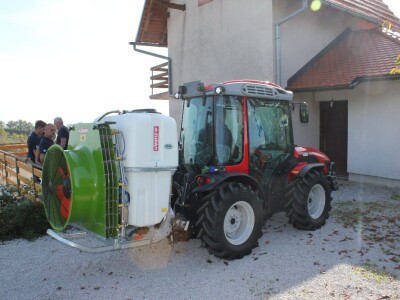 Traktor Antonio Carraro Tony 10900 SR 
