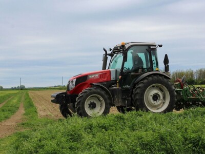 Traktor Hattat T4110