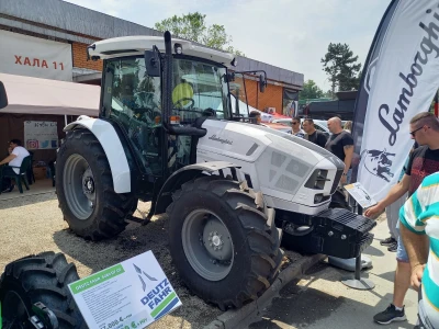 Traktor Lamborghini