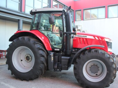 Traktor Massey Ferguson 6718 DVT