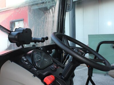 Traktor Massey Ferguson F3709