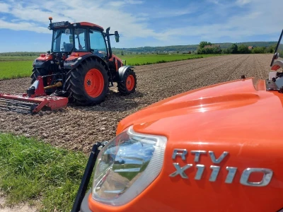 Traktor meseca Kubota M5112