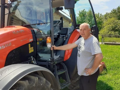 Traktor  mjeseca Kubota M5112