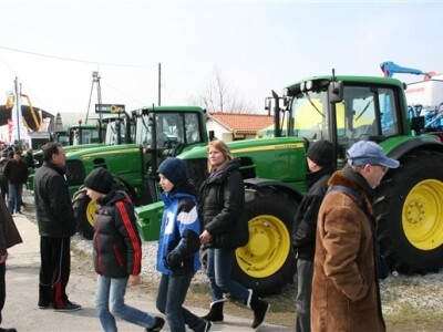John Deere poljoprivredna mehanizacija