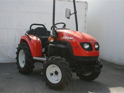 Traktor Goldoni Boxter