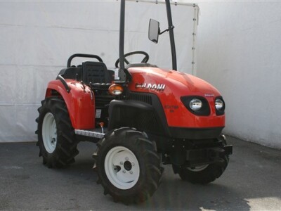 Traktor Goldoni Boxter