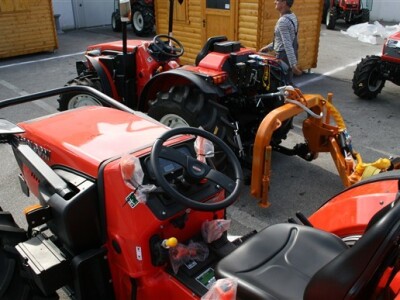 Traktor Goldoni Star 100