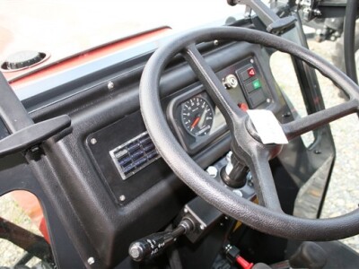 Traktor Agromehanika AGT 835 T/S