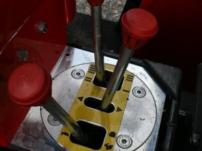 Traktor Agromehanika AGT 850/860 T