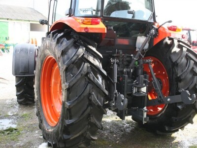 Traktor Kubota M