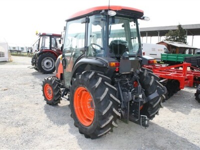 Traktor Kubota M