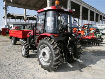 Traktor YTO 454