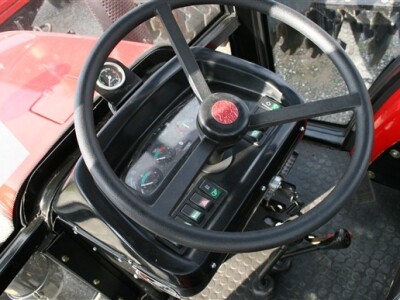 Traktor YTO 454