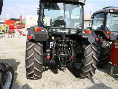 Traktor Lamborghini R2