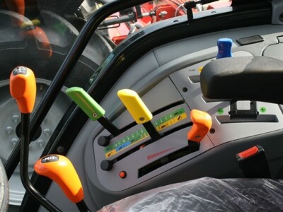 Traktor Lamborghini R2