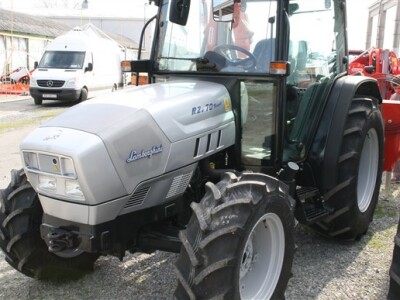 Traktor Lamborghini R2