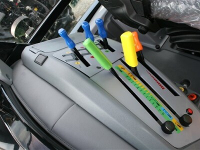 Traktor Deutz-Fahr Agrofarm