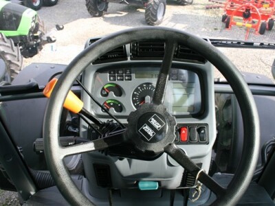 Traktor Deutz-Fahr Agrotron M