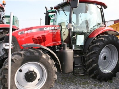 Traktor Case Maxxum
