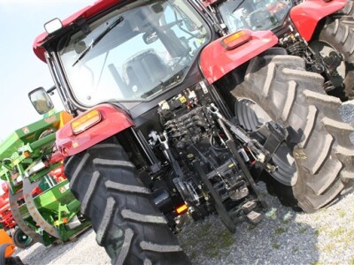 Traktor Case Maxxum