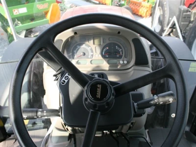 Traktor Case Maxxum