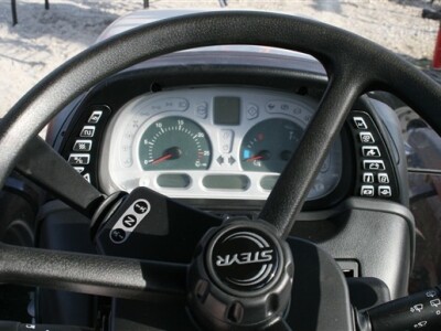 Traktor Steyr Profi MC