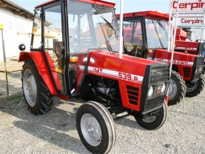 Traktor IMT 539