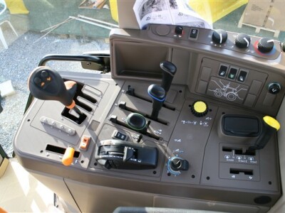 Traktor John Deere 6030