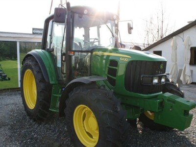 Traktor John Deere 6030