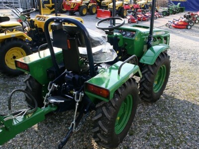 Traktor Hittner Ecotrac 30