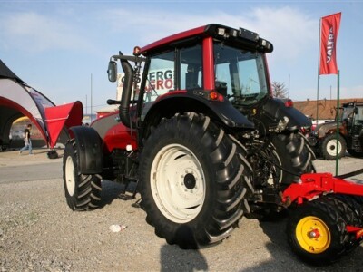 Traktor Valtra N