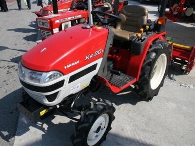 Traktor Yanmar KE20