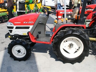 Traktor Yanmar KE20