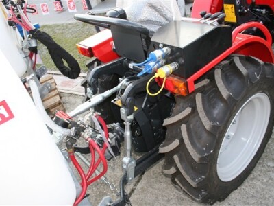 Traktor Antonio Carraro Tigre