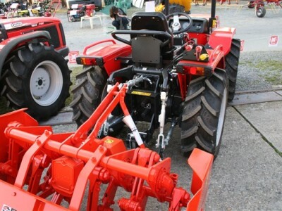 Traktor Antonio Carraro Tigrone